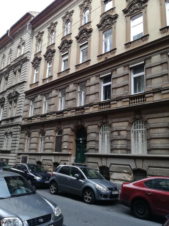 Osvat Apartments بودابست المظهر الخارجي الصورة